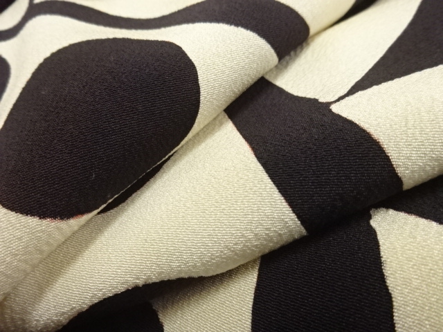  大正ロマン　抽象草花模様着物